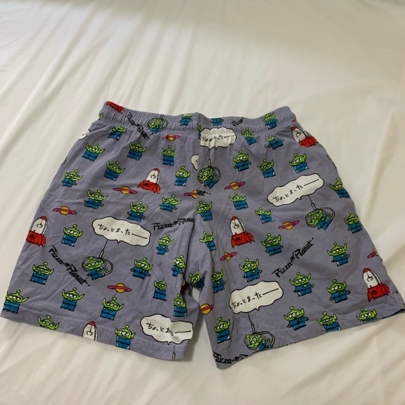 Target Men’s Toy Story Pizza Planet Pajama Shorts - Picture 4 of 6
